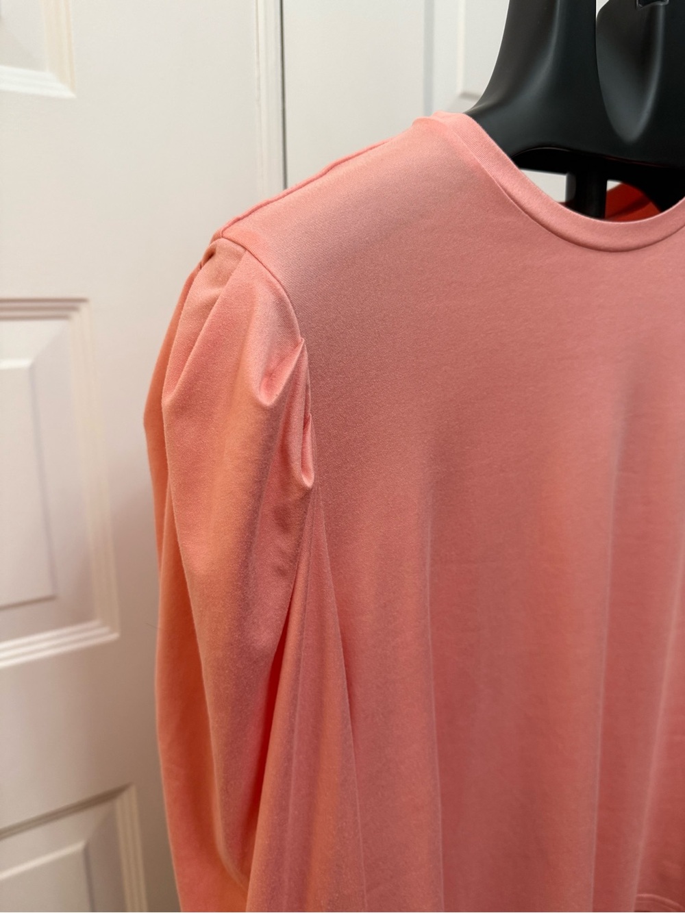 SHEIN Coral Pink Puff-Sleeve Crewneck Top - Picture 2 of 4